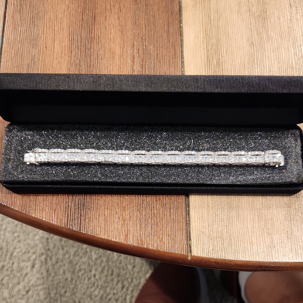 Victoria Wieck Silver Bracelet